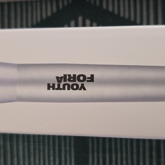 YOUTH FORIA BRAND WOMEN'S #102 BLUSH BRUSH BUNDLE OF 2 - Picture 5 of 11